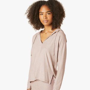 Beyond Yoga Featherweight The Spilts Hoodie